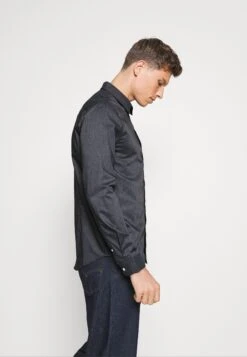 Pier One Overhemd -Blue Grey 13 Pier One Overhemd -Blue Grey -Herenkledingwinkel 0cd407578f95494186af124479c82f9b