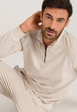 HANRO Natural Living - Sweater - Pumice 9 HANRO Natural Living - Sweater - Pumice -Herenkledingwinkel 0e64e137434b4d3cb07a5c0bc731e089