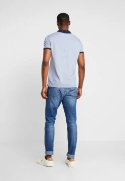 Pier One Poloshirt - Dark Blue 8 Pier One Poloshirt - Dark Blue -Herenkledingwinkel 0e97c270bca44b1491f22d162693bbbd