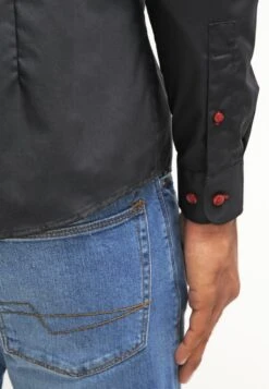 Pier One Overhemd - Black/Red 10 Pier One Overhemd - Black/Red -Herenkledingwinkel 1cc26882c4194d1486a01c69112de5b1