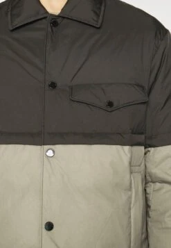 Emporio Armani Jacket - Gewatteerde Jas - Multi-Coloured 17 Emporio Armani Jacket - Gewatteerde Jas - Multi-Coloured -Herenkledingwinkel 2df6f0b3f81e4bbbb21f54545e19f1d6