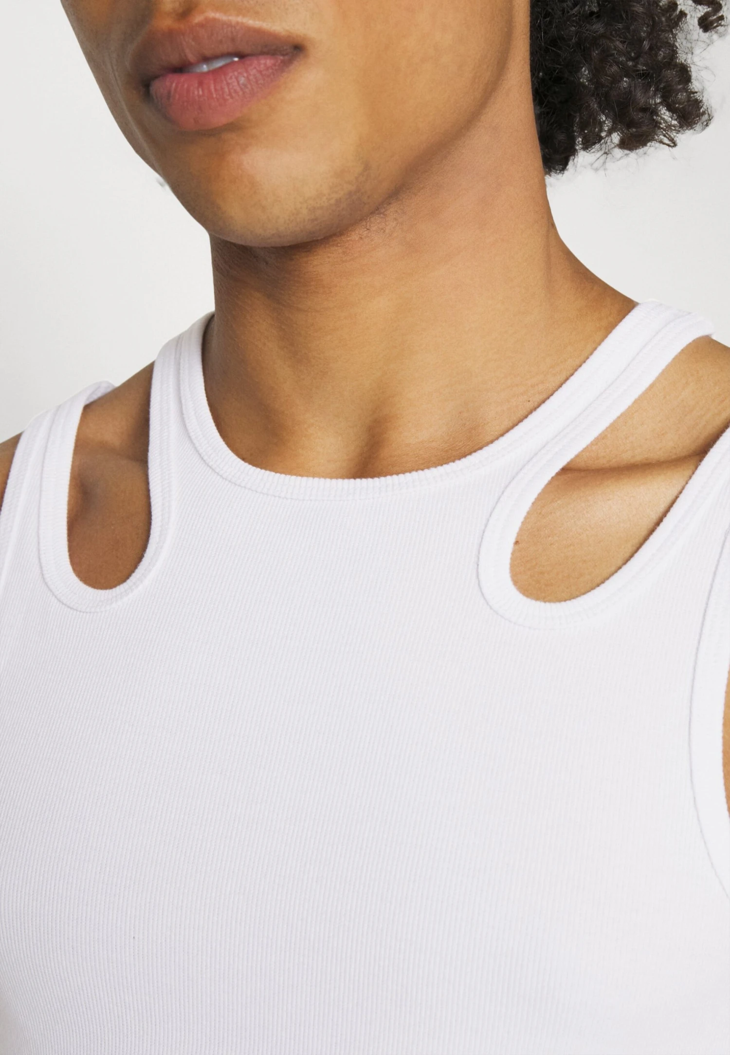 YOURTURN Unisex - Top - White 6 YOURTURN Unisex - Top - White - Afbeelding 6