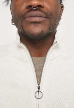 Pier One Vest - Off White 17 Pier One Vest - Off White -Herenkledingwinkel 4ec364bc28aa4ee59f70e4c7a176fe21