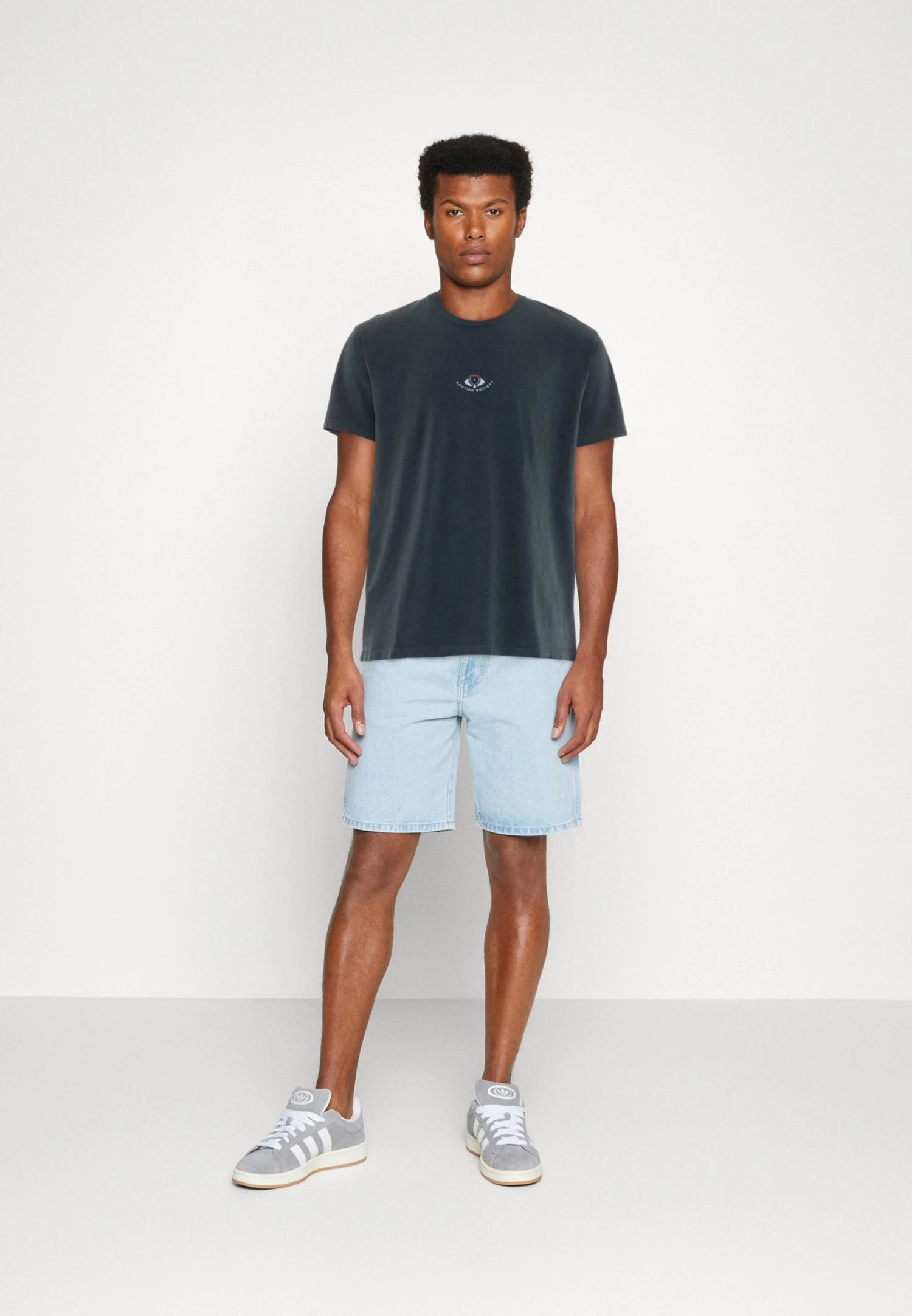 Kaotiko Washed Free Your Mind Unisex - T-Shirt Print - Navy 2 Kaotiko Washed Free Your Mind Unisex - T-Shirt Print - Navy - Afbeelding 2