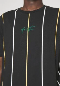 YOURTURN Unisex - T-Shirt Print - Black/White 11 YOURTURN Unisex - T-Shirt Print - Black/White -Herenkledingwinkel 862749b28147492bad5f45844229e46b