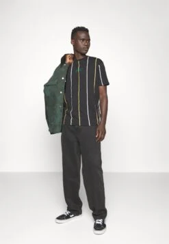 YOURTURN Unisex - T-Shirt Print - Black/White 9 YOURTURN Unisex - T-Shirt Print - Black/White -Herenkledingwinkel ae6974bac6e94fb098f2859524f1d8b3