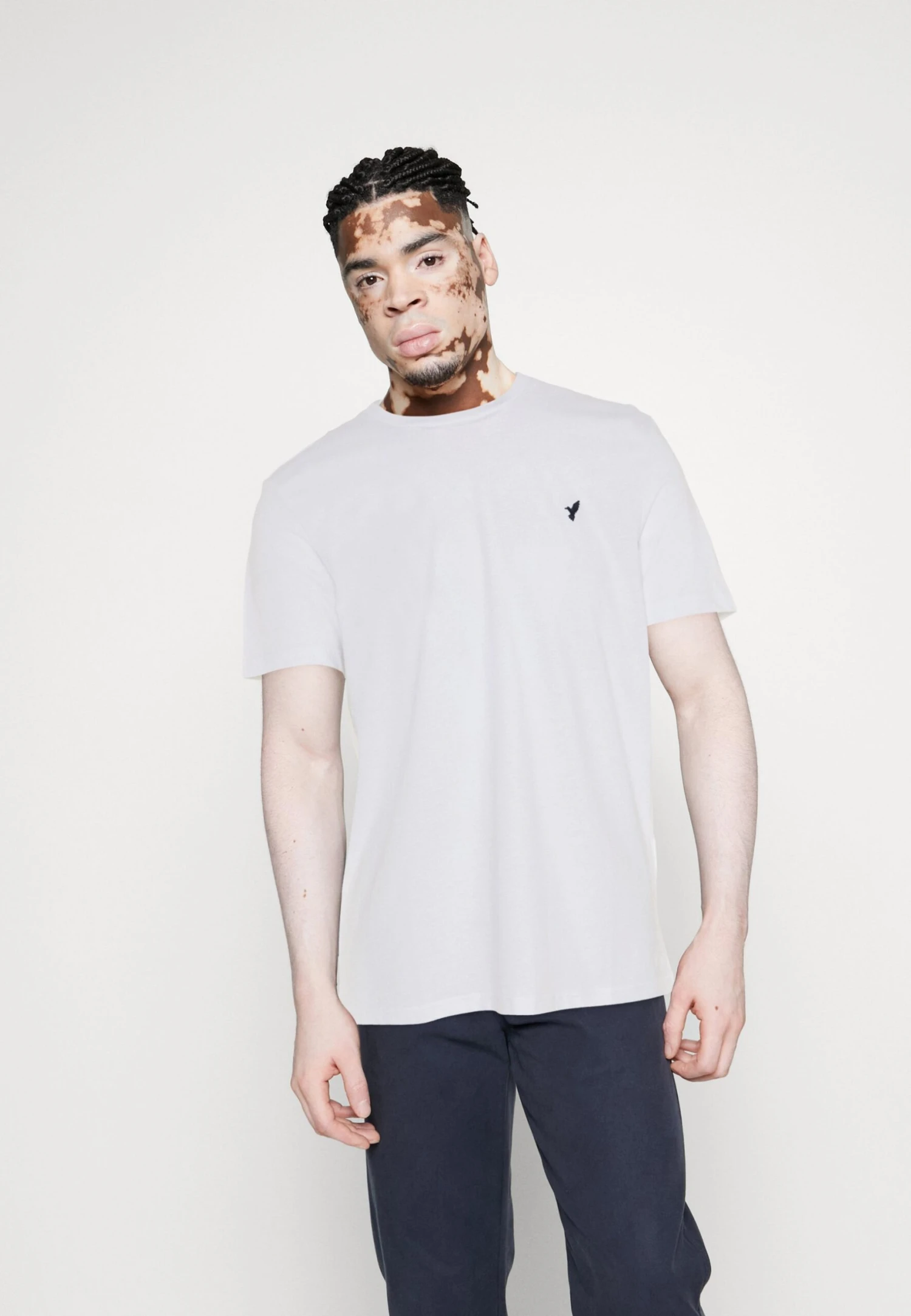 Pier One 3 Pack - T-Shirt Basic - White/Dark Blue/Blue 5 Pier One 3 Pack - T-Shirt Basic - White/Dark Blue/Blue - Afbeelding 5