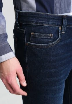 Pier One Basic - Straight Leg Jeans - Dark Blue Denim -Herenkledingwinkel cab4c5a817d8404784a40aa6e7e7d551