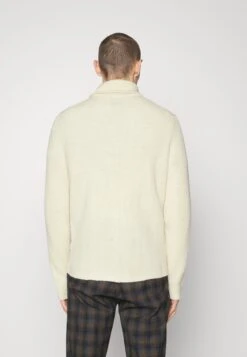 NN07 Holger - Trui - Ecru 8 NN07 Holger - Trui - Ecru -Herenkledingwinkel d4b24348a00643cc9f1a44eaa6ada167