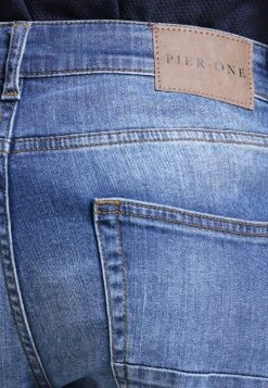 Pier One Straight Leg Jeans - Mid Blue -Herenkledingwinkel e4f78058b0ef4200880caca07e19f7bc